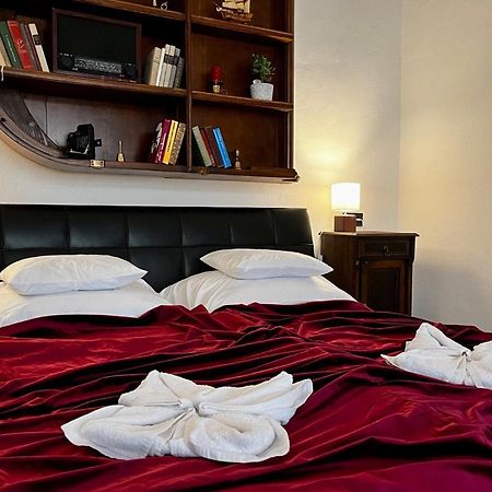 Varga Apartman โชพรอน ภายนอก รูปภาพ