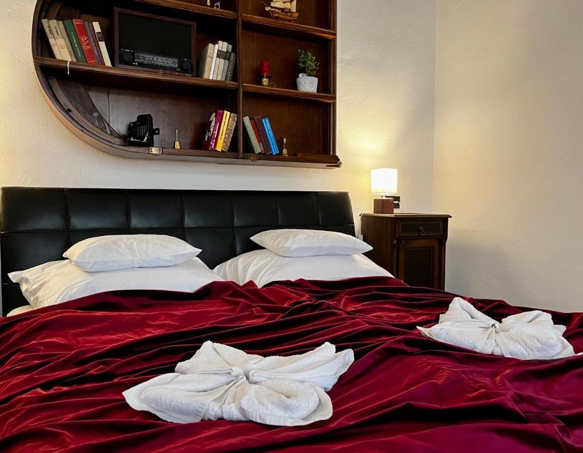 Varga Apartman โชพรอน ภายนอก รูปภาพ